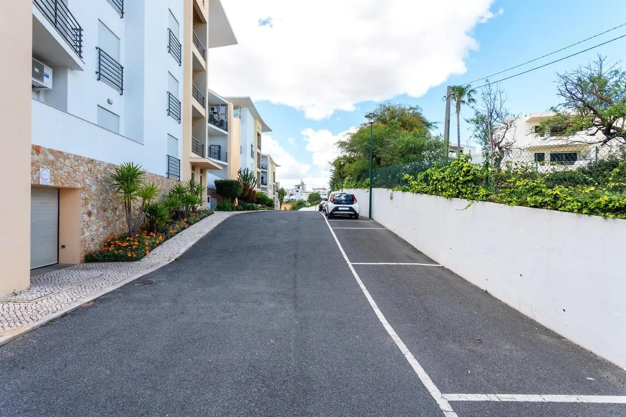 Bnb Homes Ocean View Apartment With Relax Terrace, 2 Swimming Pools & Tennis Court Albufeira