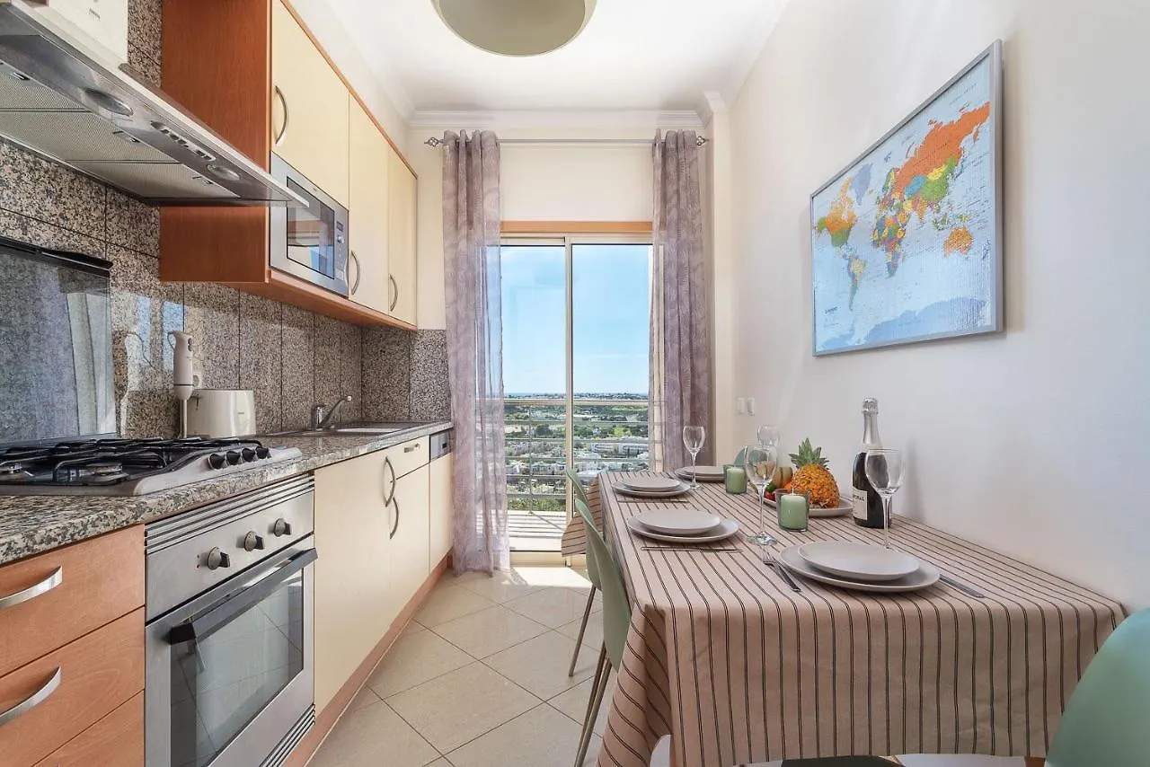 Bnb Homes Ocean View Apartment With Relax Terrace, 2 Swimming Pools & Tennis Court Albufeira