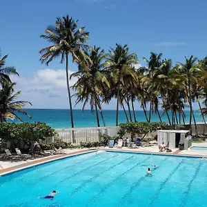https://kasa-las-palmas-studio-apt-for-2-ocean-view-beachfront.greaterantilleshotels.net